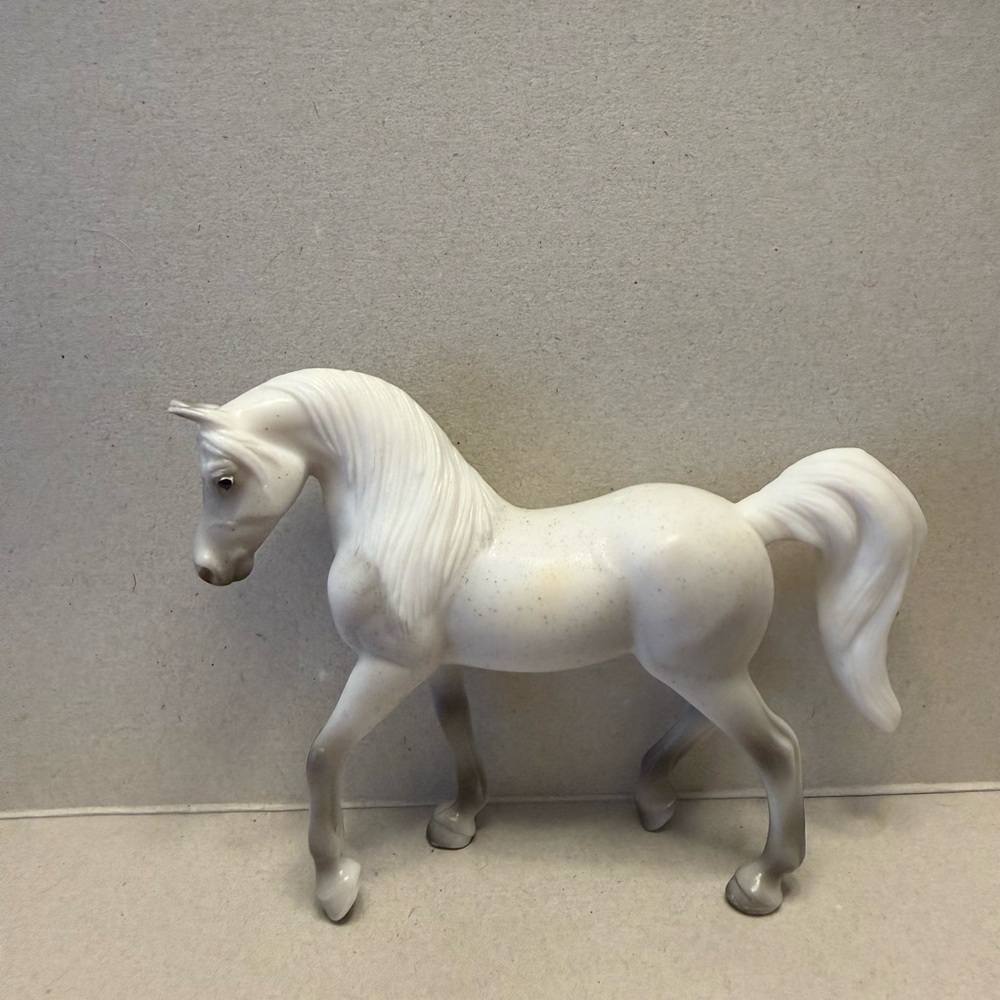 Very beautiful flea bitten grey Brett Model horse Arabian Stablemate